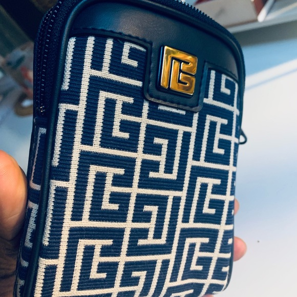 BALMAIN PARIS monogram unisex wallet! - Picture 8 of 8